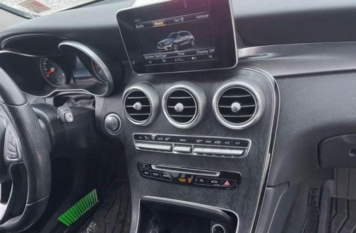 2016 Mercedes-Benz GLC 300 Base