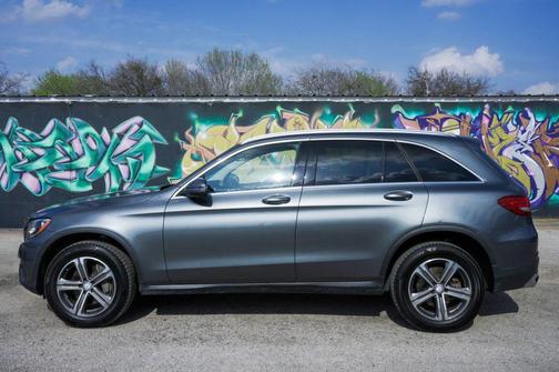 2016 Mercedes-Benz GLC 300 Base