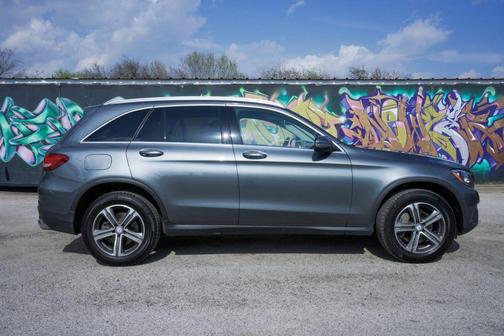 2016 Mercedes-Benz GLC 300 Base