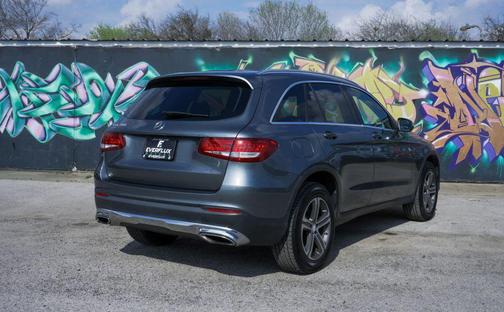 2016 Mercedes-Benz GLC 300 Base