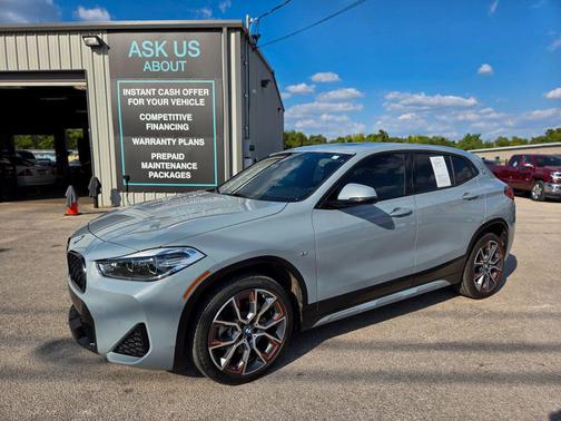 2022 BMW X2 sDrive28i