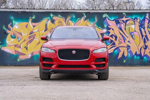 2018 Jaguar F-PACE S
