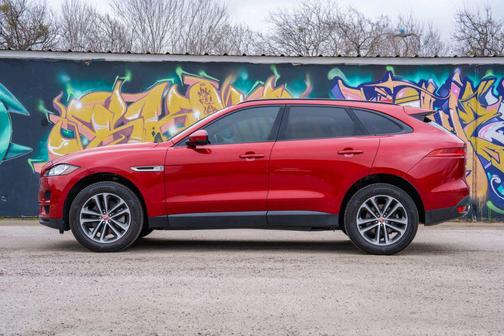 2018 Jaguar F-PACE S