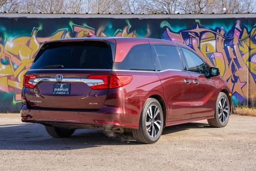 2020 Honda Odyssey Elite