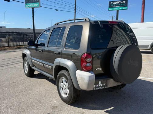 2005 Jeep Liberty Sport
