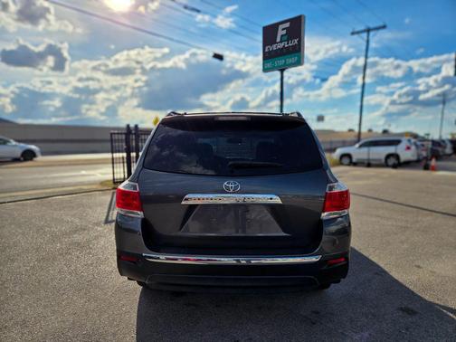 2013 Toyota Highlander Limited