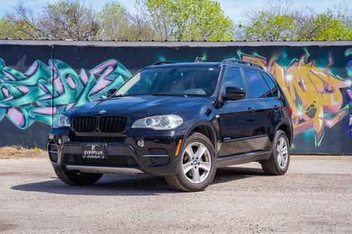 Black 2013 BMW X5 xDrive 35i Sport Activity