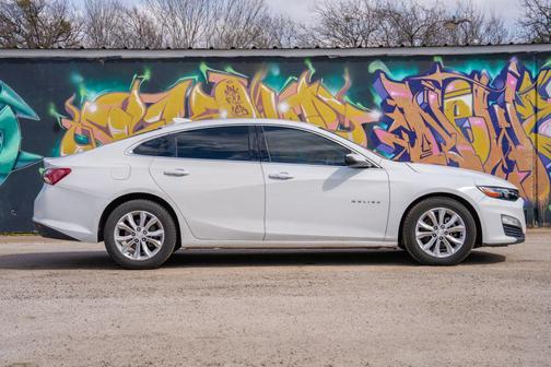 2021 Chevrolet Malibu FWD LT