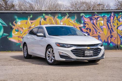 2021 Chevrolet Malibu FWD LT