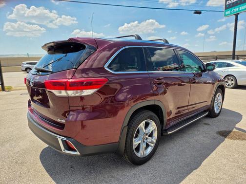 2017 Toyota Highlander Limited Platinum