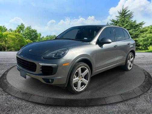 2016 Porsche Cayenne Cayenne