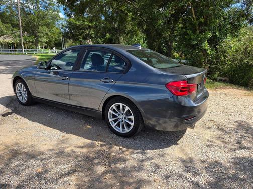 2018 BMW 320 i