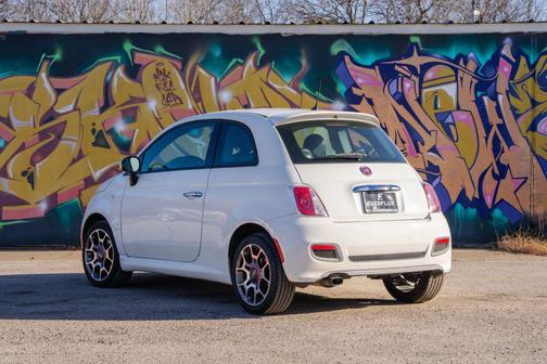 2015 FIAT 500 Sport