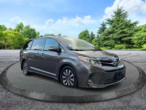 2018 Toyota Sienna Limited
