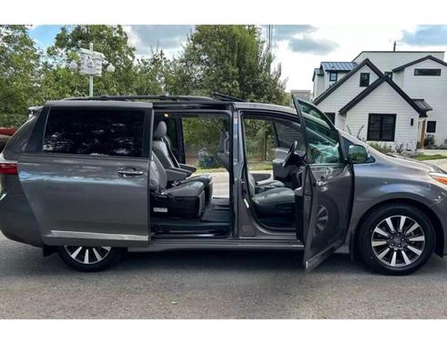 2018 Toyota Sienna Limited
