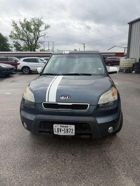 Blue 2010 Kia Soul +