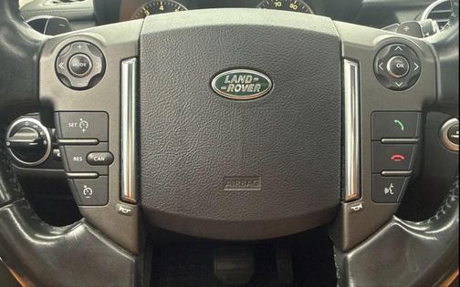 2016 Land Rover LR4 Base