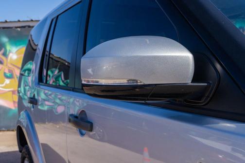 2016 Land Rover LR4 Base