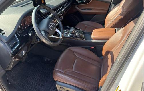 2019 Audi Q7 55 Premium Plus