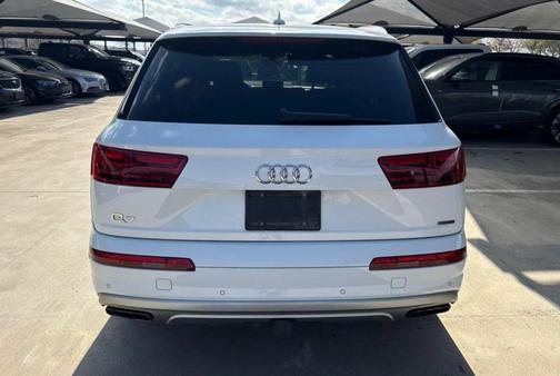 2019 Audi Q7 55 Premium Plus