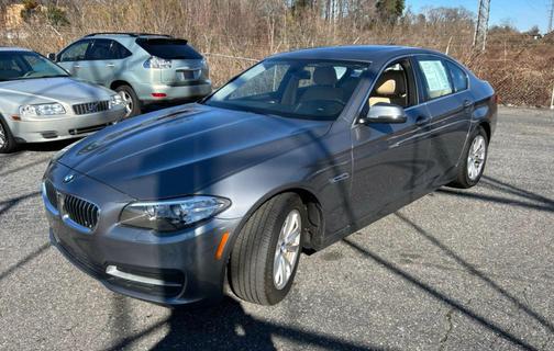 2014 BMW 528 528i Sedan 4D
