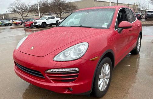 2014 Porsche Cayenne Platinum Edition