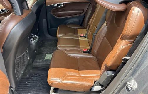 Gray 2018 Volvo XC90 T6 Inscription