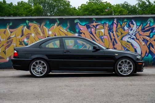 Jet Black 2006 BMW 330 330Ci Coupe 2D