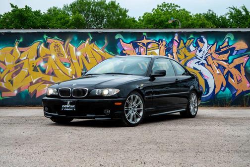 Jet Black 2006 BMW 330 330Ci Coupe 2D