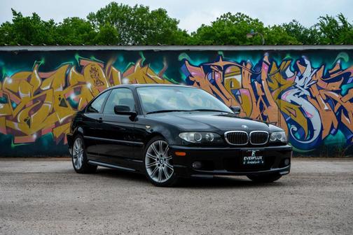 Jet Black 2006 BMW 330 330Ci Coupe 2D