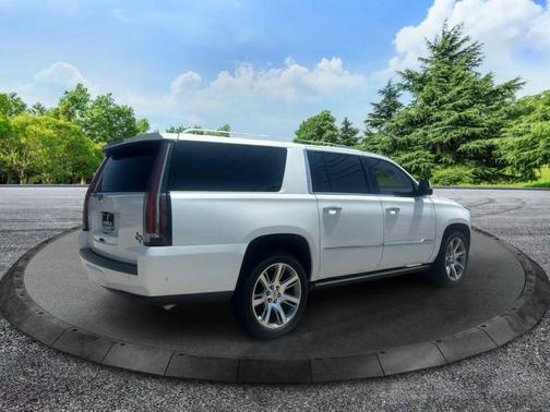 2017 Cadillac Escalade ESV Sport