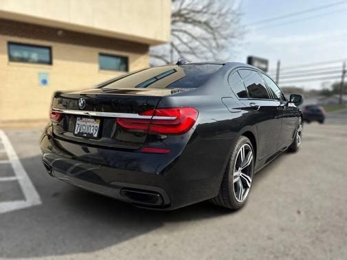 2016 BMW 740 740i Sedan 4D