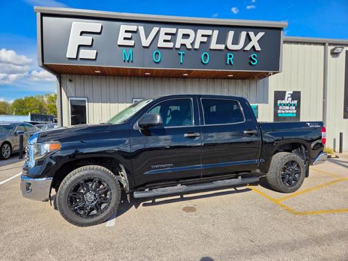 2018 Toyota Tundra SR5