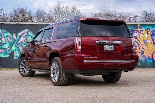 2016 GMC Yukon XL Denali