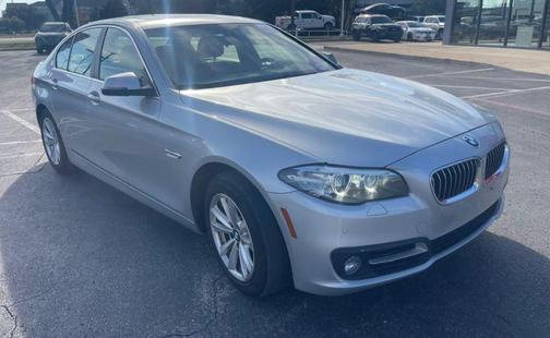 2015 BMW 528 528i Sedan 4D