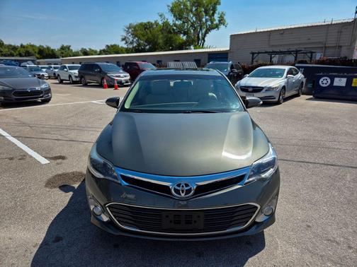 2013 Toyota Avalon XLE Premium