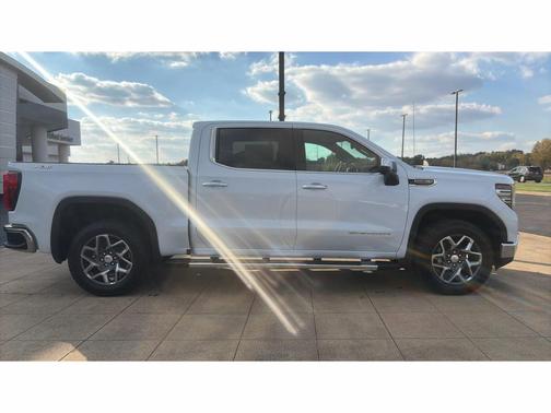 Glacier White 2026 GMC Sierra 1500 SLT