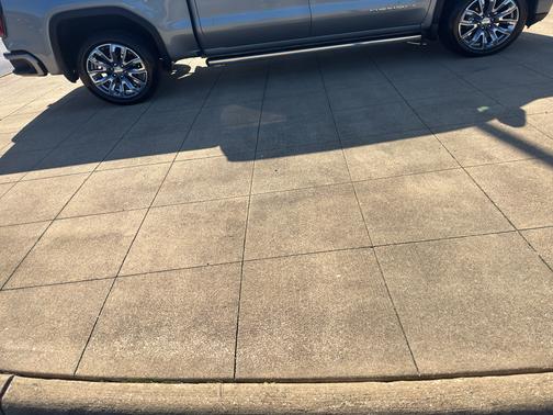 Sterling Metallic 2024 GMC Sierra 1500 Denali