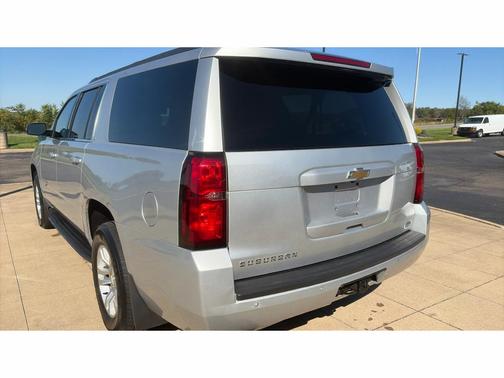 Silver Ice Metallic 2015 Chevrolet Suburban 1500 LT