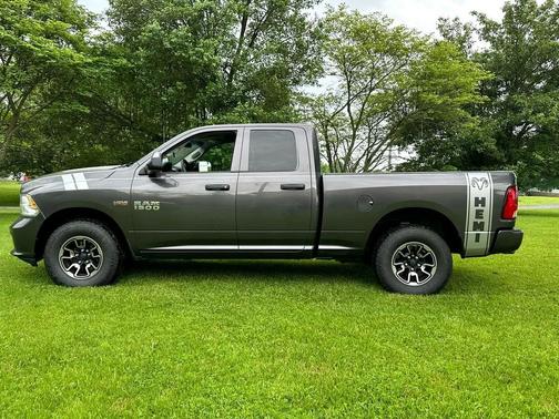 2017 RAM 1500 Express