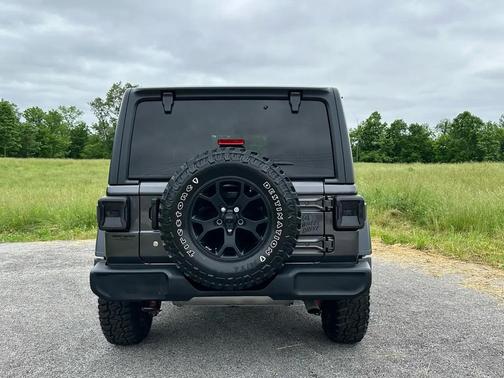 Gray 2020 Jeep Wrangler Unlimited Willys 4x4