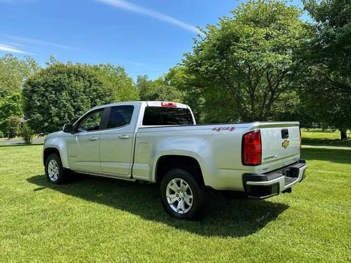 Silver 2019 Chevrolet Colorado LT