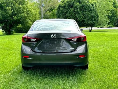 2015 Mazda Mazda3 i SV