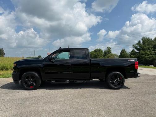 Black 2017 Chevrolet Silverado 1500 2LT