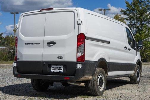 2026 Ford Transit-250 