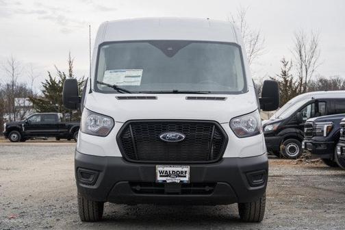 2025 Ford Transit-250 148 WB Medium Roof Cargo