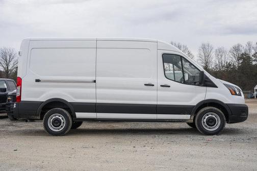 2025 Ford Transit-250 148 WB Medium Roof Cargo