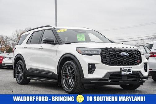 2025 Ford Explorer ST