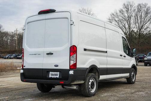 2025 Ford Transit-250 148 WB Medium Roof Cargo