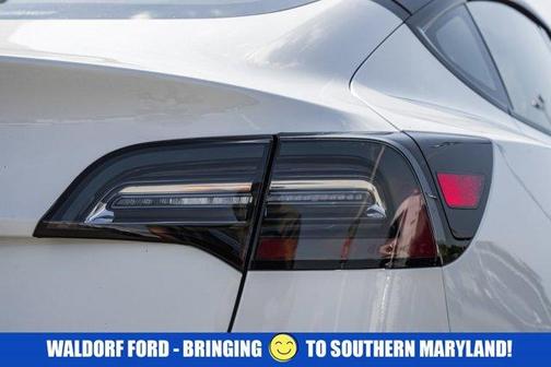 2022 Tesla Model 3 Base